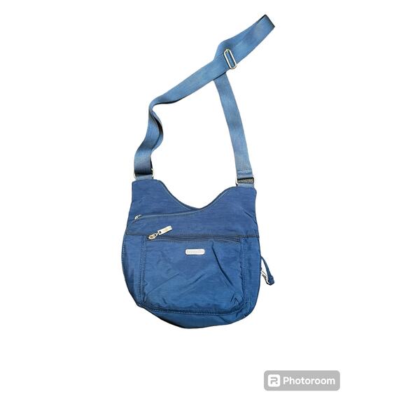baggallini Handbags - Baggallini Crossbody handbag